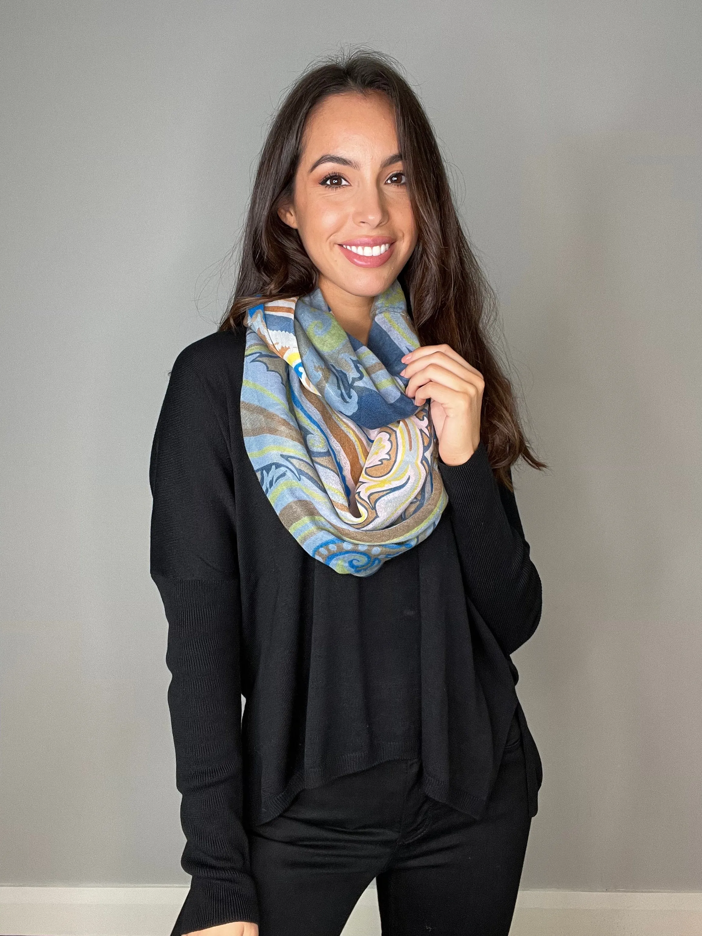 Codello Playful Blues Denim Blue Printed Snood