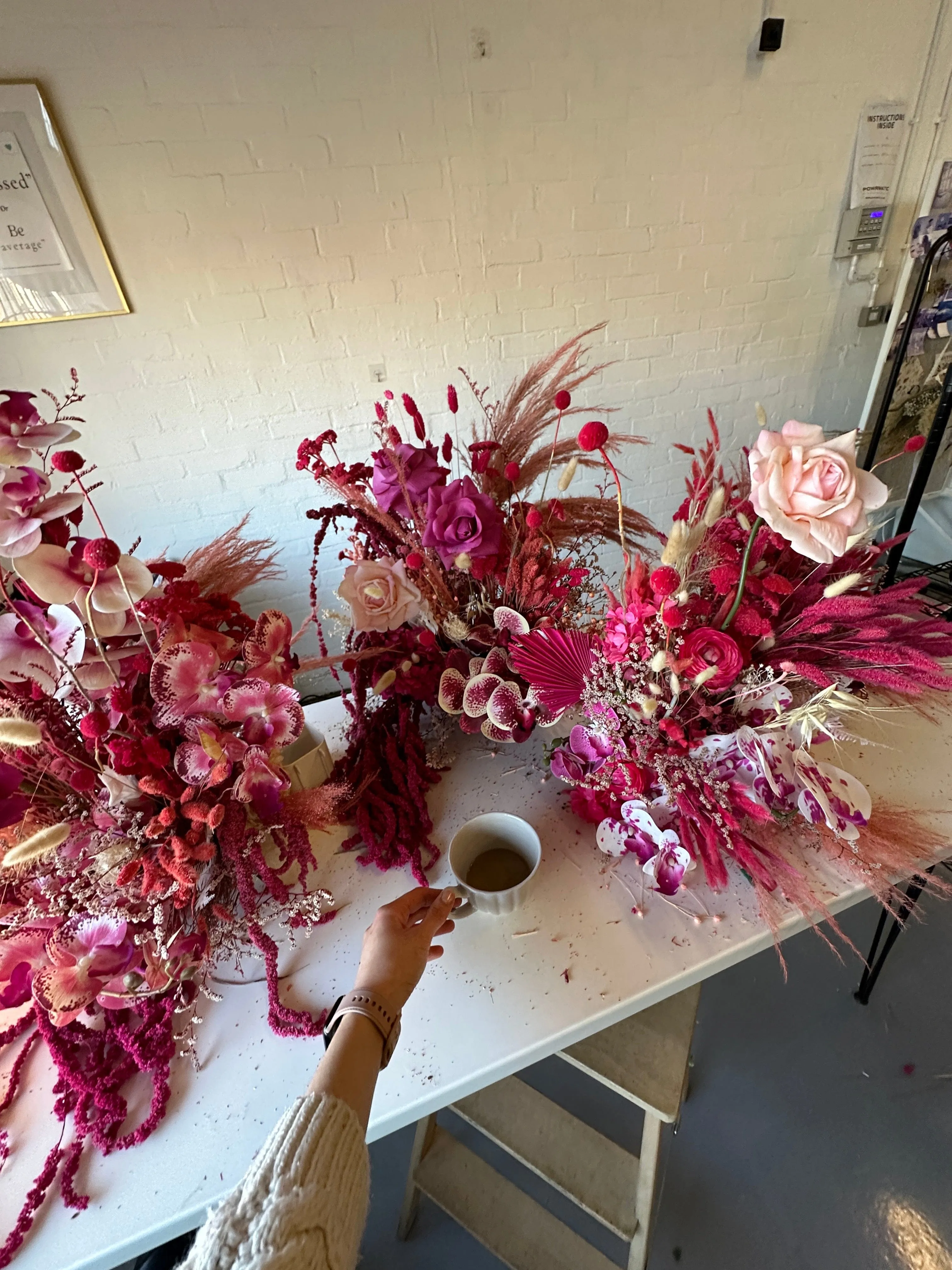 Dried & Artificial Flowers Top Table Centerpiece - Hot Pink