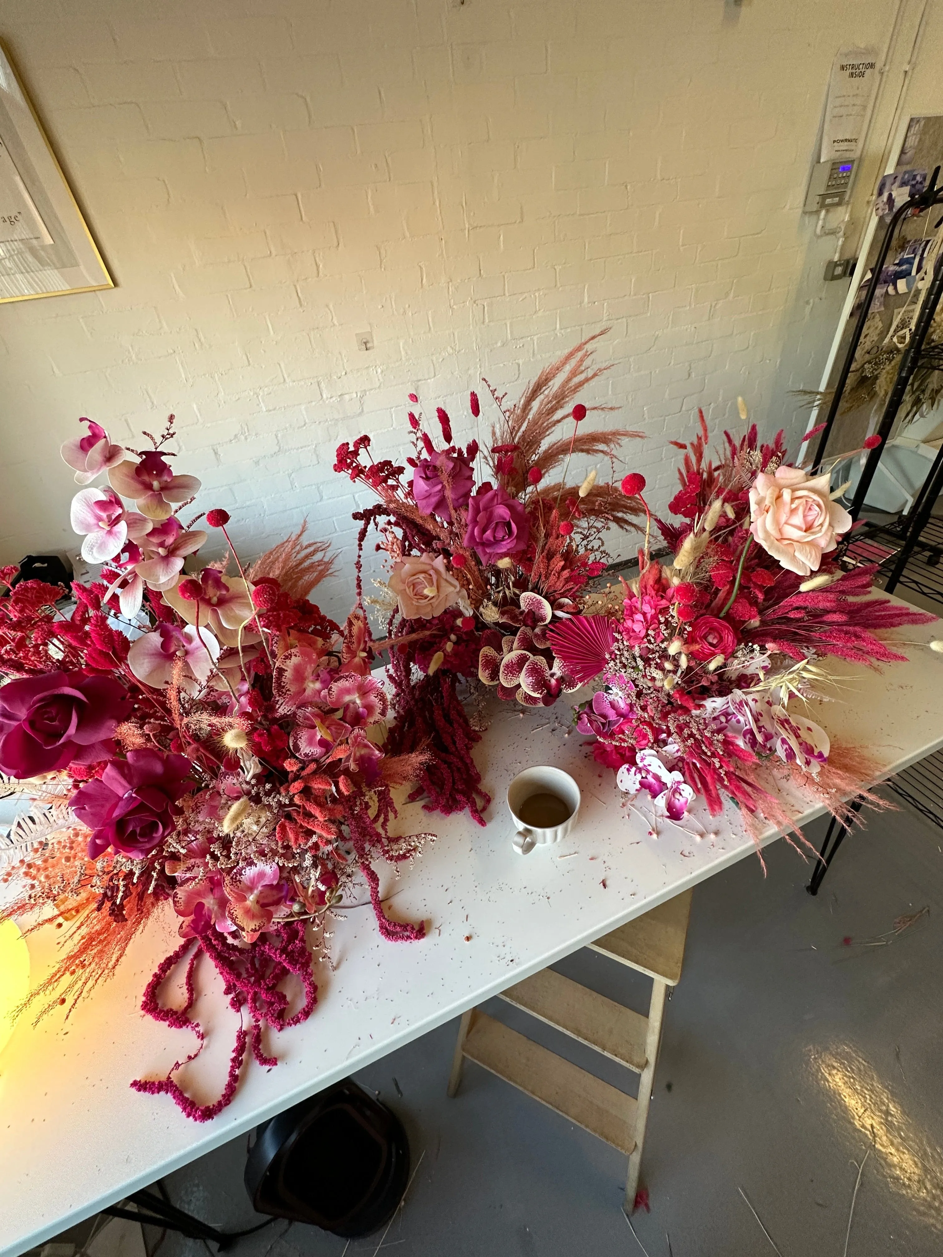 Dried & Artificial Flowers Top Table Centerpiece - Hot Pink