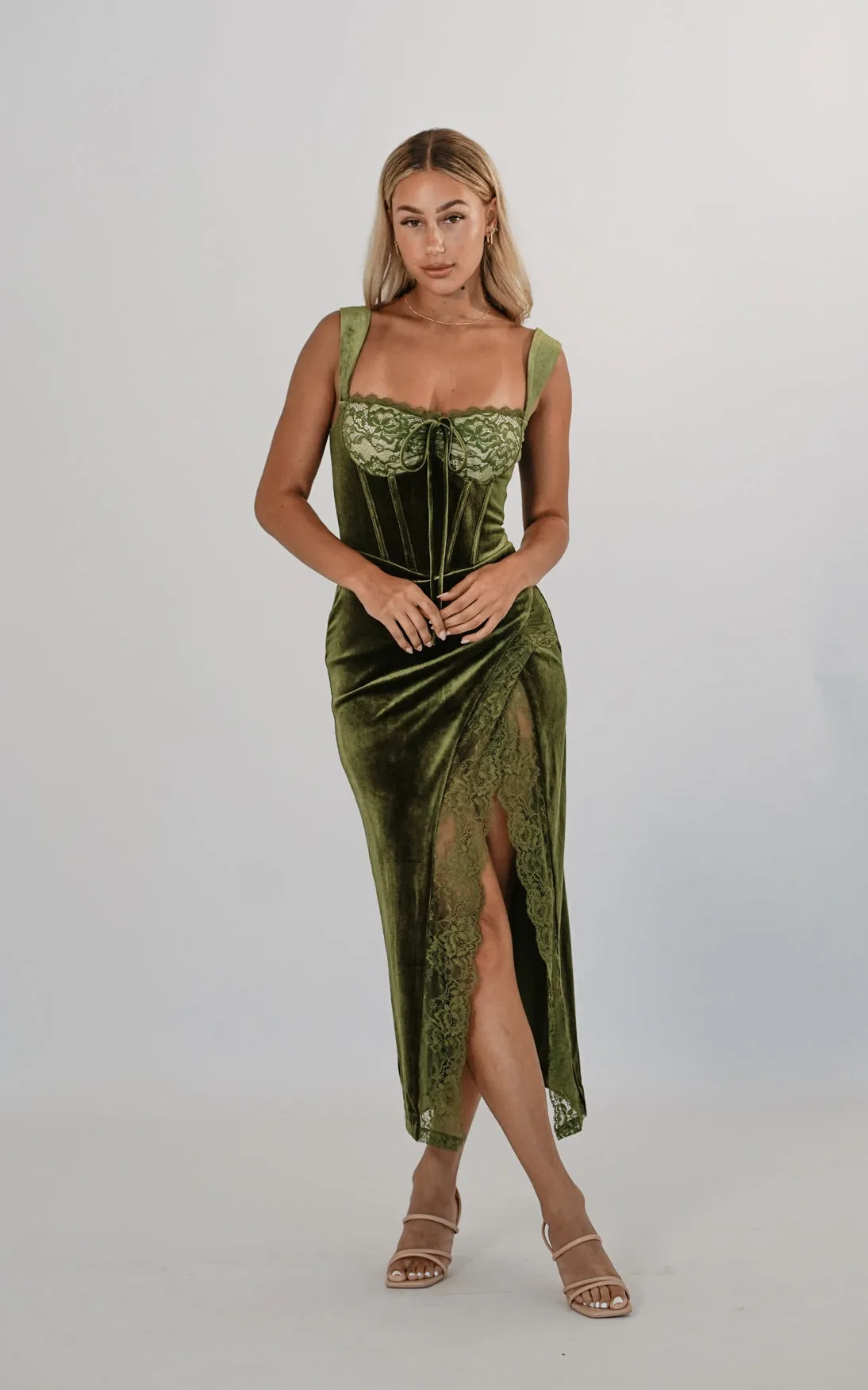 Elvissa Velvet Midi Dress - Olive