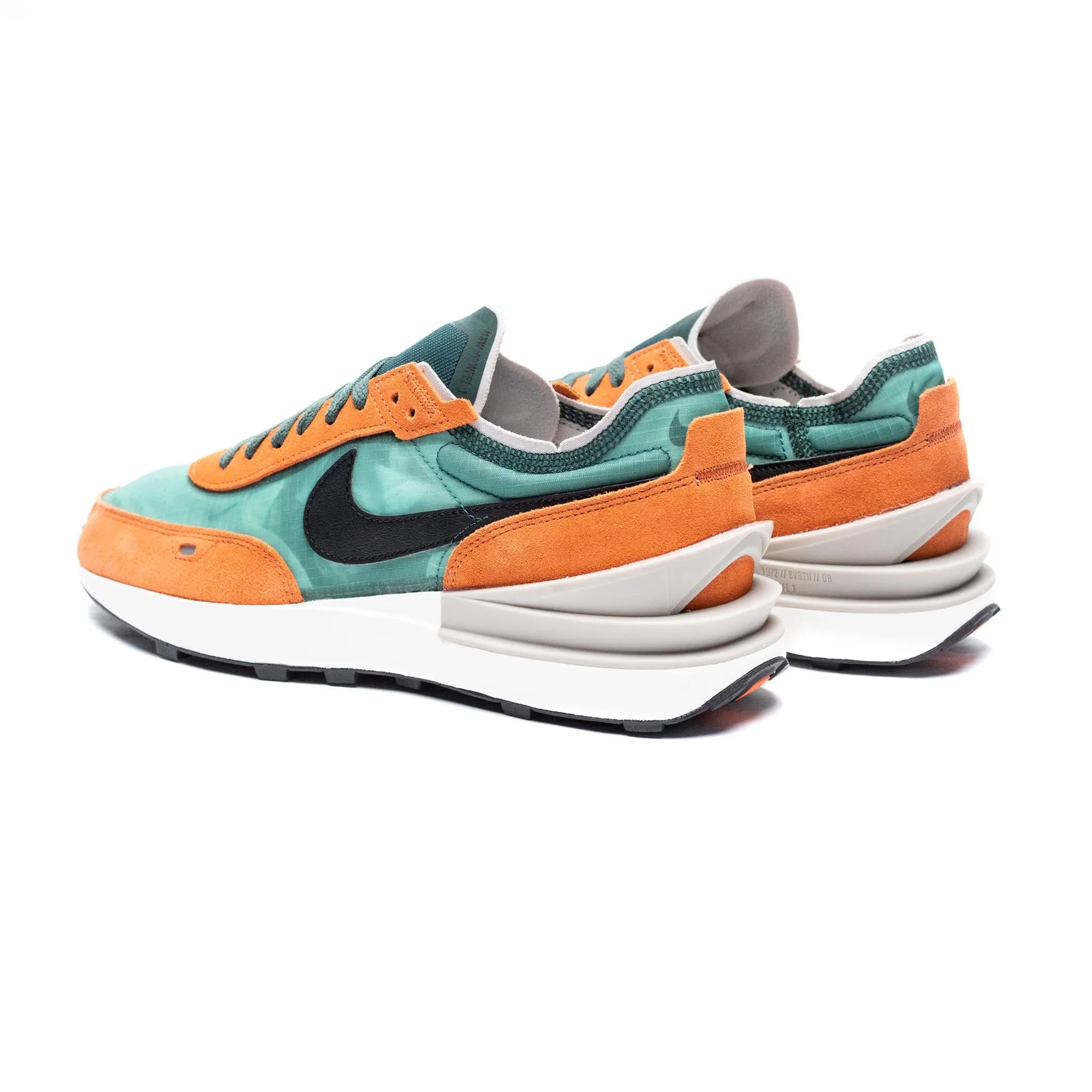 Nike Waffle One SE ‘Pro Green/Rush Orange’