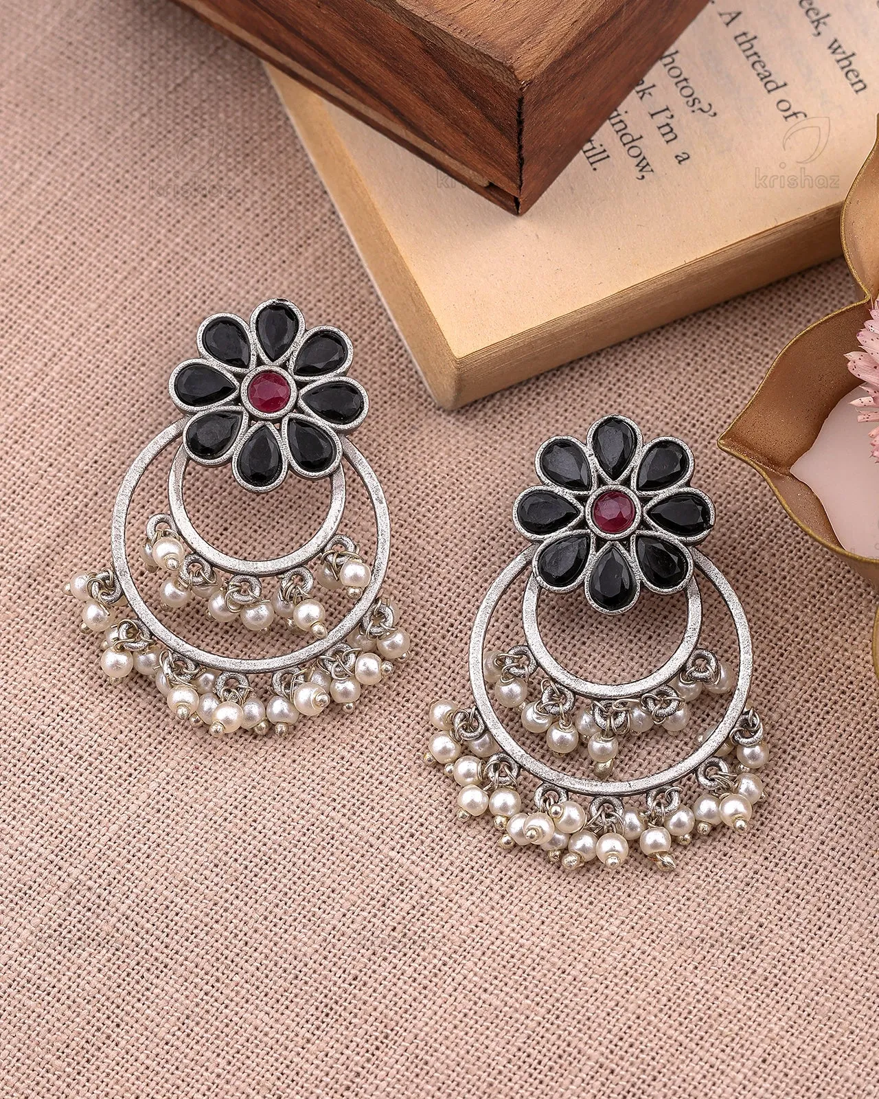 Nimrat Chandbali Earrings - wxo