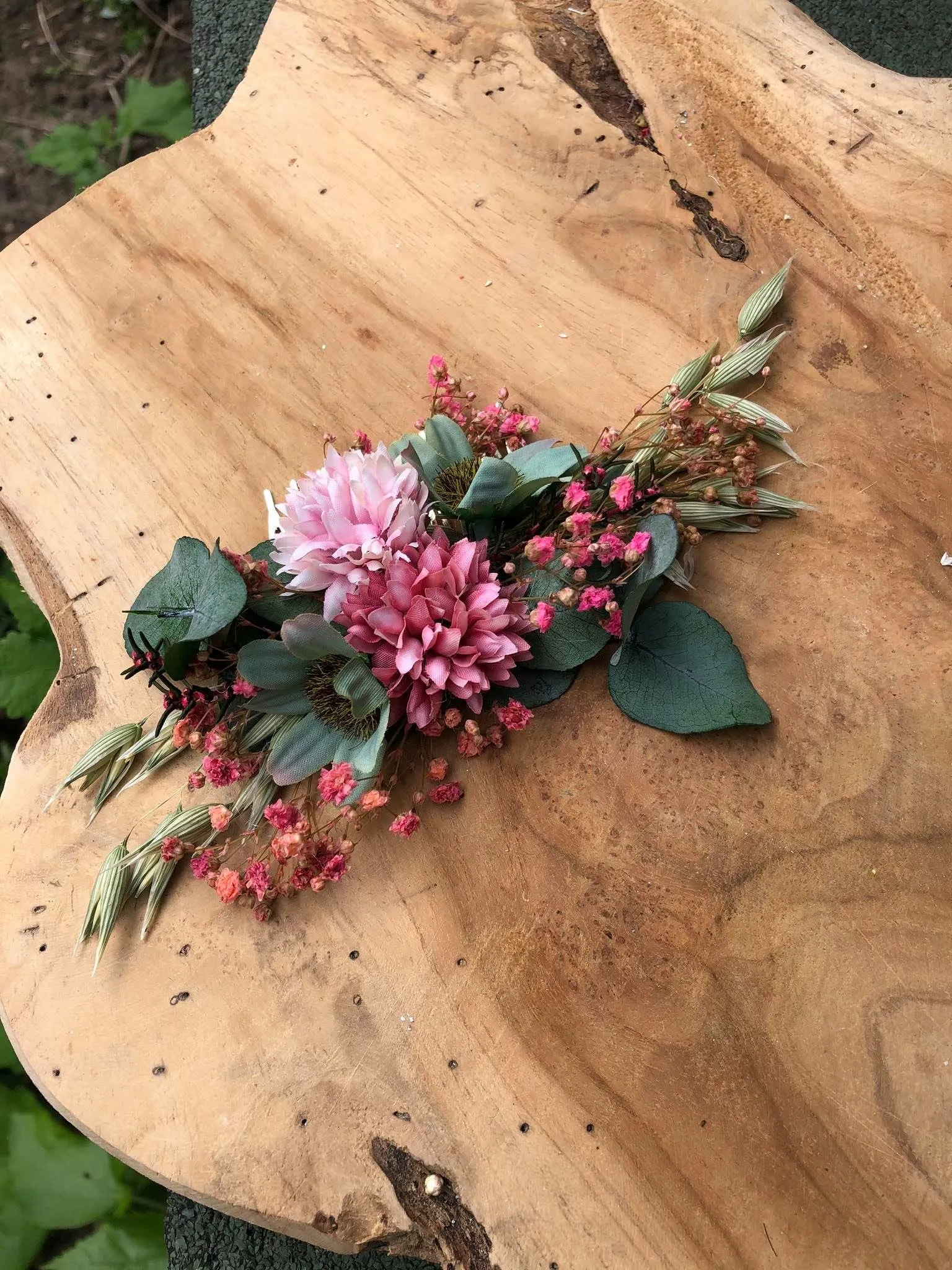 Pink wedding hair comb Bridal flower comb Magaela accessories Romantic flower jewellery Eucalyptus and Baby's breath comb Wedding 2021